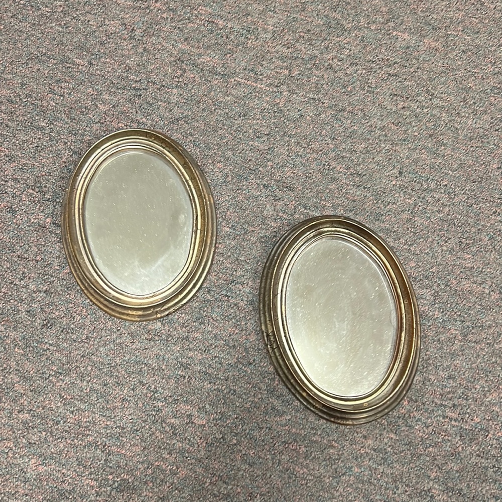 Oval mirrors